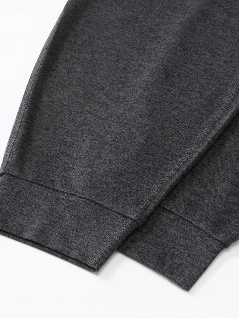 NWOT- Brand new, never worn Vuori Charcoal Heather Performance Joggers - Picture 12 of 12